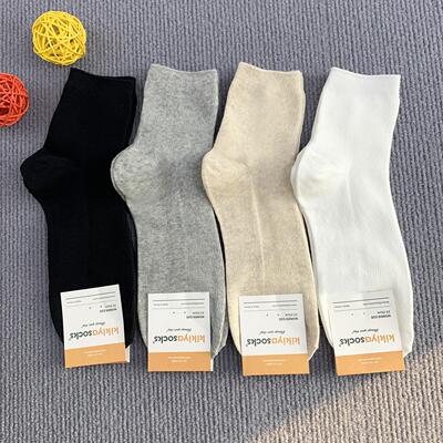 春季款纯色百搭压纹黑白色短袜