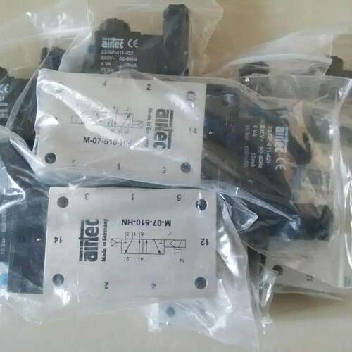 airtec爱尔泰克气缸XL-032-0320-050 HM-25-080电磁阀