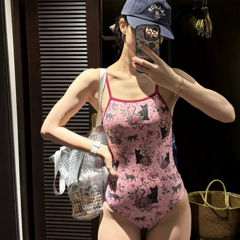 连体竞速泳衣女2025新款游泳馆专用温泉显瘦高级感成人绝美带胸垫