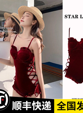 泳衣女夏2024新款高级感遮肚显瘦性感吊带复古丝绒连体泡温泉泳装