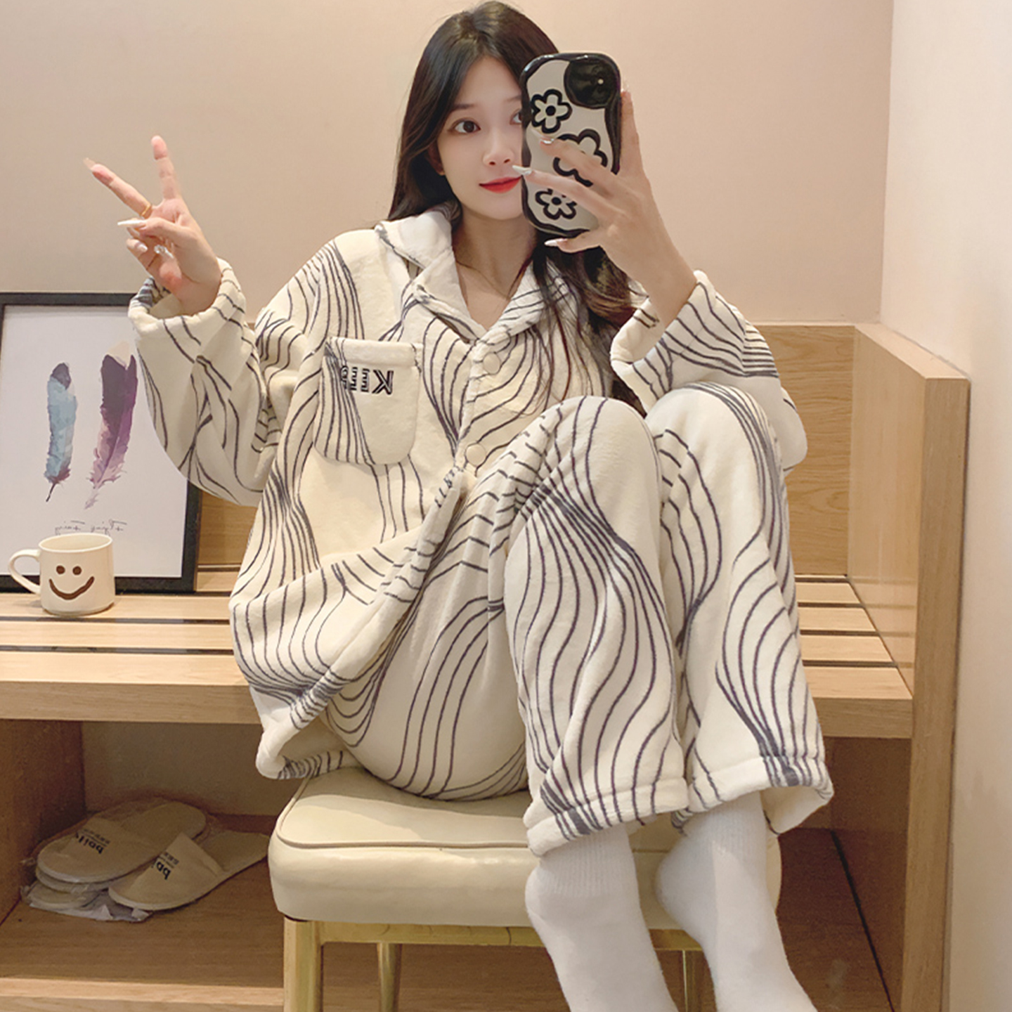 冬天珊瑚绒保暖甜美舒适女士睡衣