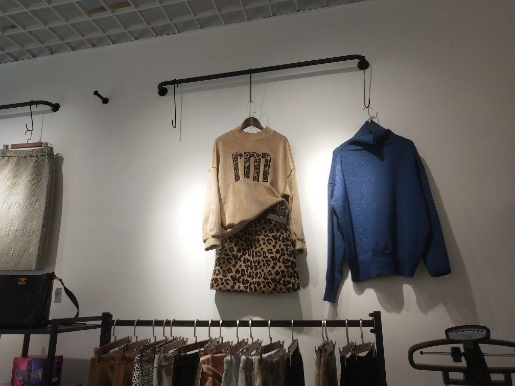服装店货架衣架展示架U型侧挂上墙正挂服装架正侧挂衣杆25管
