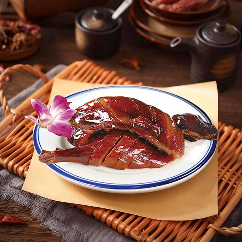 绍兴酱鸭咸亨酒店酱板鸭整只麻鸭特产年货卤味下酒鸭肉类零食小吃