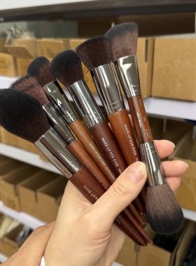 make up forever玫珂菲148点彩刷150/152/154/158腮红刷160修容刷