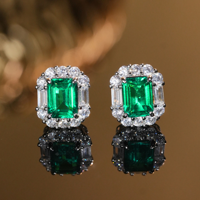 实验室培育祖母绿宝石耳钉