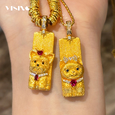 VISING《招咪和旺柴》黄金色培育红宝石猫咪小狗小银条吊坠S925