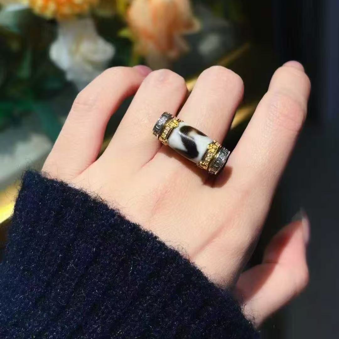 VISING天然玛瑙台湾天珠虎牙五方文殊菩萨戒指