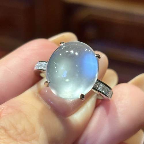 水沫玉水沫子简镶大鸽子蛋戒指