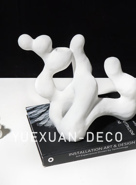 粤萱简约现代陶瓷珊瑚线管几何摆件样板间售楼处酒店玄关客厅软装