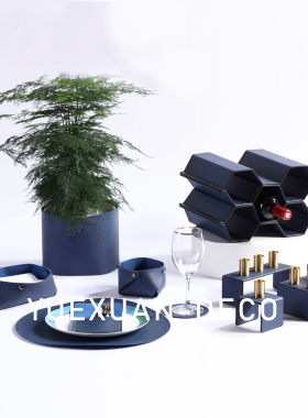 粤萱简约现代皮革托盘桌垫酒桶花器摆件售楼处样板间酒桌书桌软装