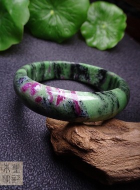 红绿宝手镯南红舒俱来鸡血红纹青金厂家直销贝壳红宝小圈535456