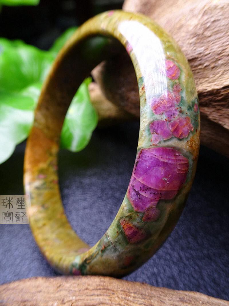 红绿宝手镯包邮青金红纹菊花石舒俱来碧玺厂家直销图画石金丝玉