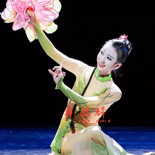 新款芳华杯独舞《绢花舞梅》同款舞蹈服民间古典舞演出服装定制女