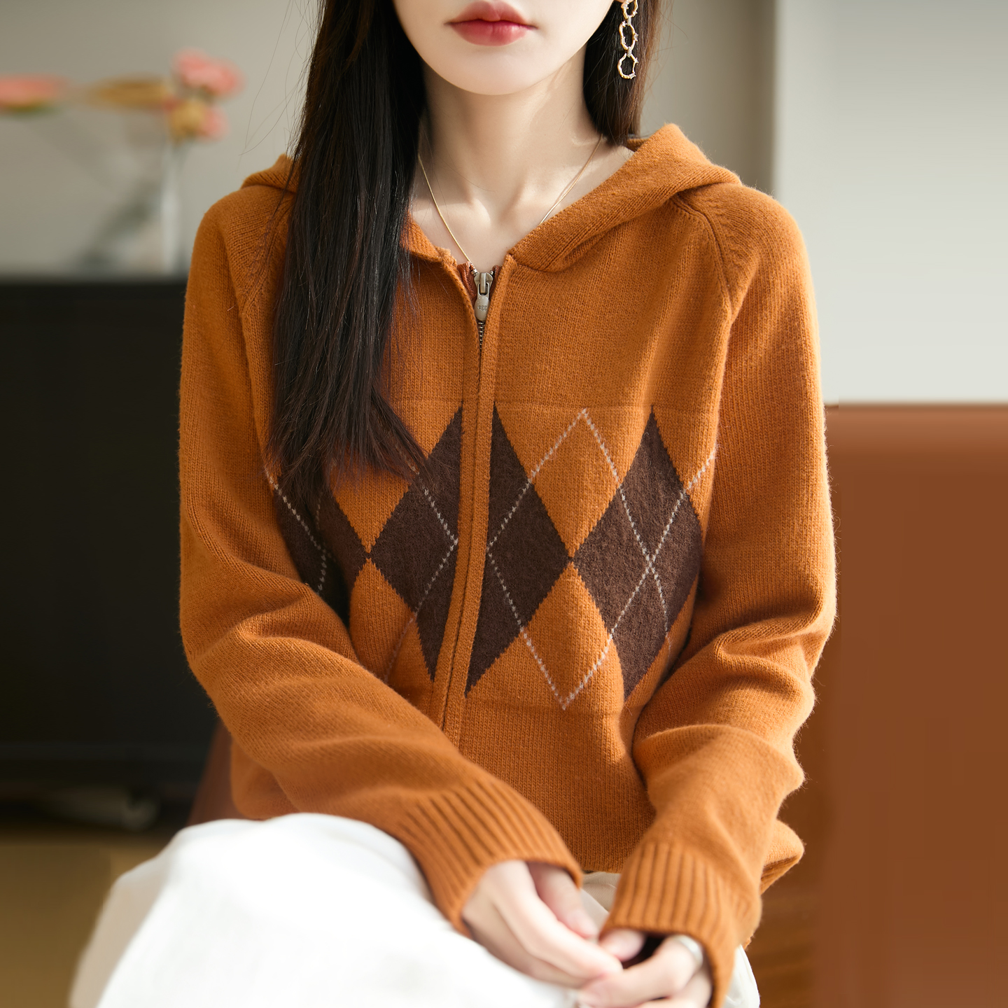 复古连帽拉链针织衫慵懒学院风修身显瘦上衣2025秋冬长袖羊毛毛衣