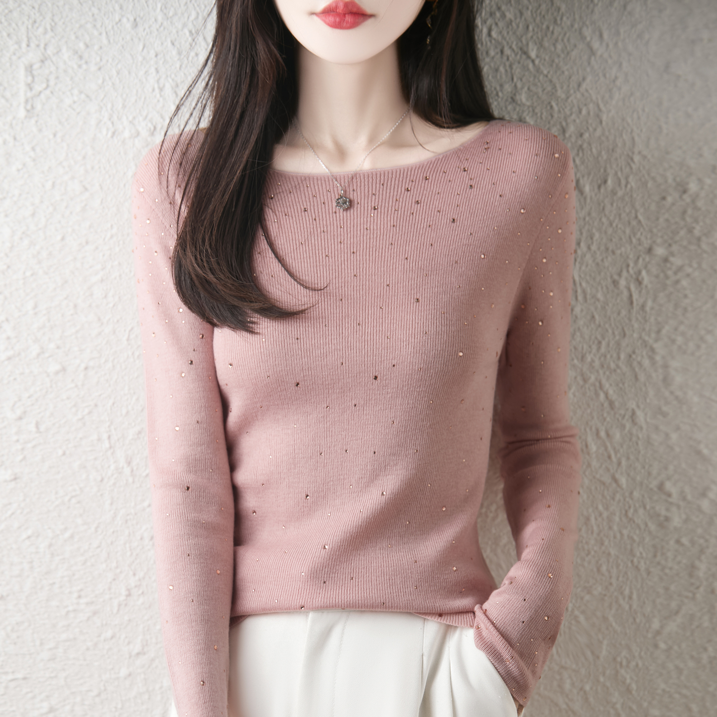 法式高端珠片精仿细毛一字领针织衫女2025新长袖修身保暖打底毛衣