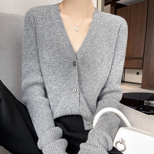 百搭羊毛针织衫 2021春秋新款 坑条v领长袖 女士V领开衫 外套女潮 韩版