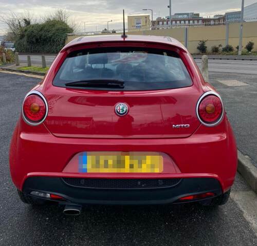右軚Alfa Romeo MiTo雨刷片汽车刮雨器水拨胶条后窗雨刮摇臂总成