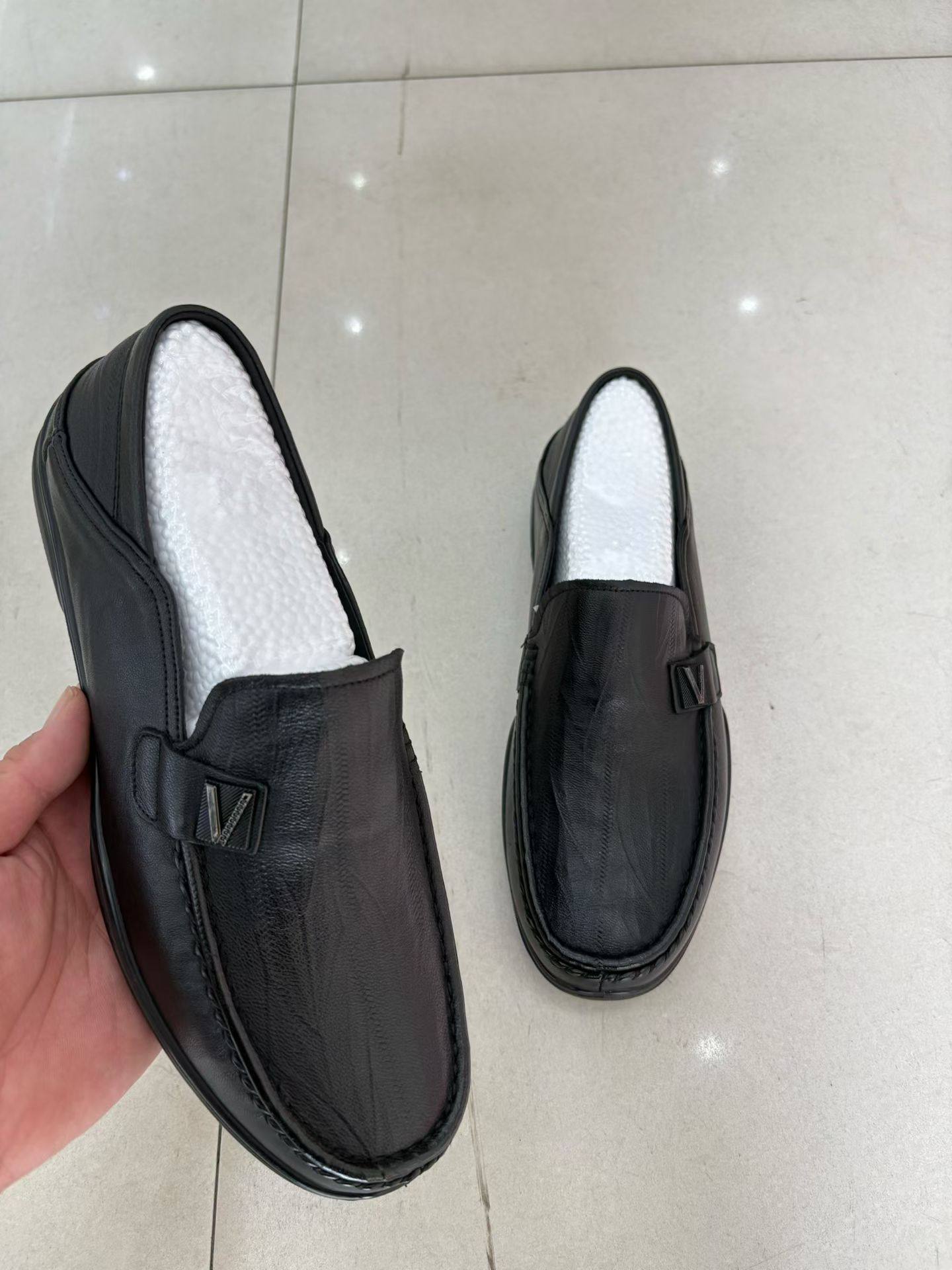 夏发男鞋2026春新款真皮圆头一脚蹬软底软面舒适休闲皮鞋豆豆鞋潮,流行男鞋,休闲皮鞋,淘宝优惠券,粉丝福利购,淘宝优惠卷