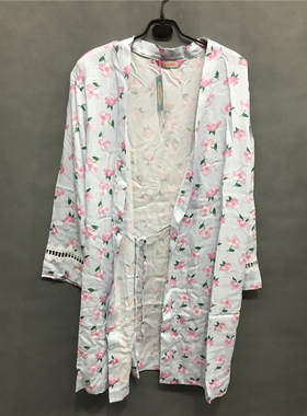 衣恋旗下body pops 舒适面料010花朵图案春秋睡袍 BCGN823A11