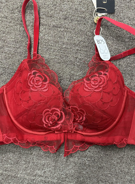 衣恋旗下EBLIN 红色P1刺绣有钢圈薄款星杯文胸ECBRB11012