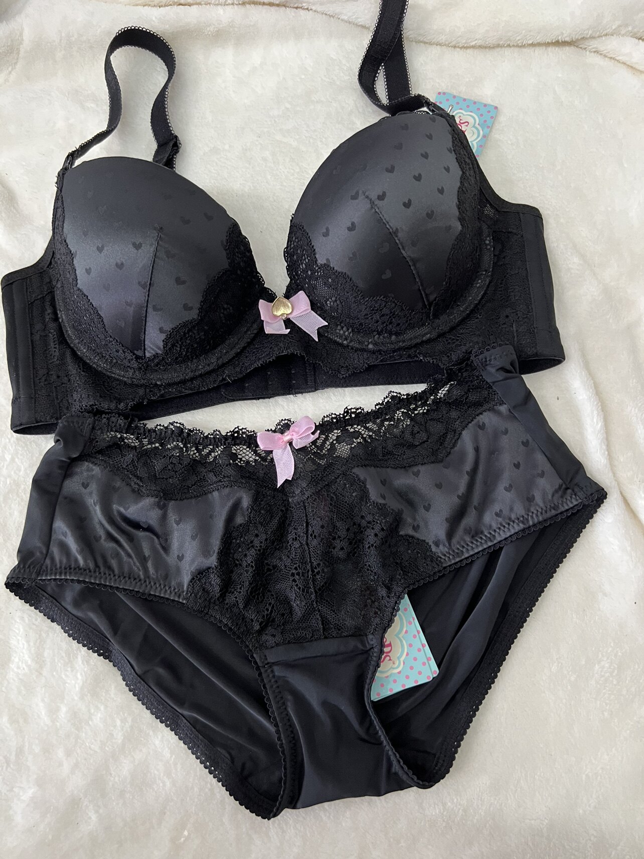 body pops经典S15黑色性感小爱心印花舒适可爱文胸套装（孤品）
