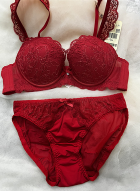 衣恋旗下EBLIN红色J25本命年新婚系列女士文胸套装ECBRC11012