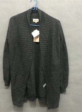 依恋旗下EBLIN 灰色S43气质中长混合面料保暖舒适女士上衣