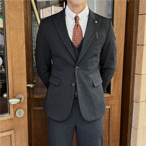 英伦修身男士二粒扣纯色西服新郎伴郎礼服外套X912-P135图片