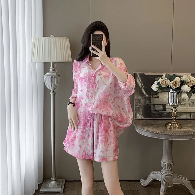 海边出游穿搭蓝色防晒衣套装女装2025新款夏季时尚衬衫短裤三件套