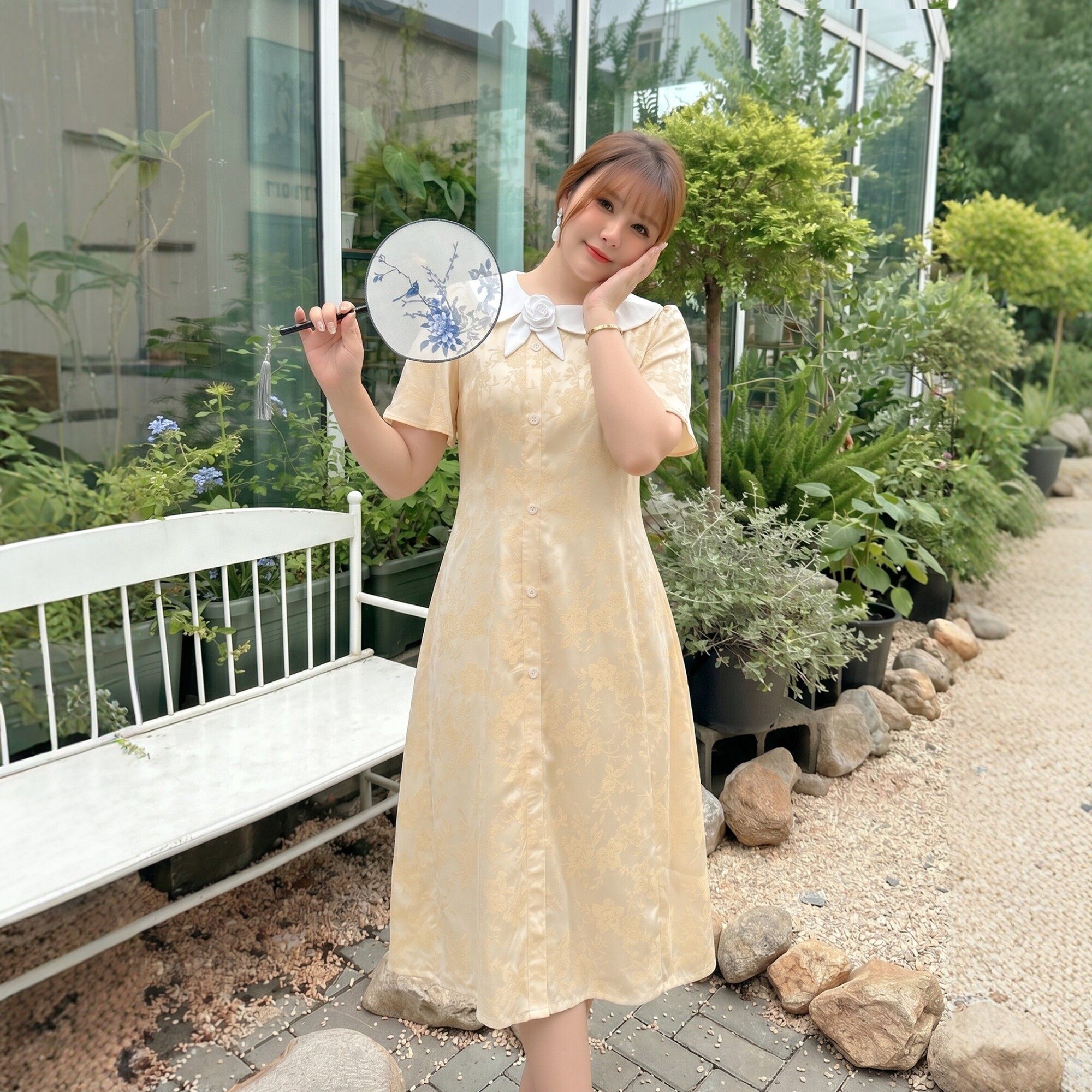辣妈起义大码女装2026夏胖MM中长纽扣装饰国风复古暗纹提花连衣裙