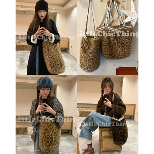 LittleChicThings软糯质感豹纹字母织带单肩斜挎包通勤上课托特包