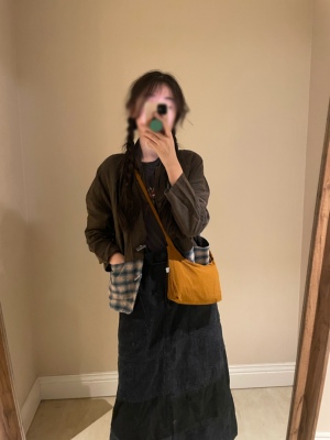 露营风可调节单肩斜挎小包