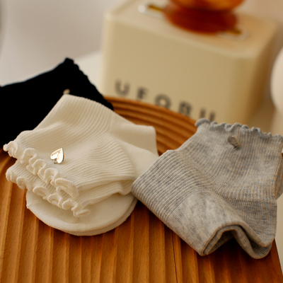 春季薄款甜美透气可爱小爱心袜子女款学院风卷边松口纯棉中短筒袜