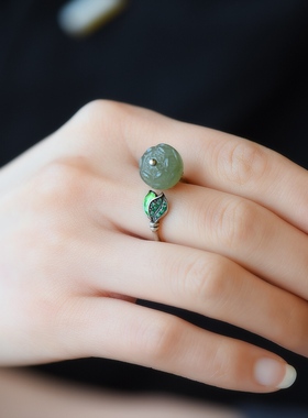 S925银镶嵌和田玉珐琅莲花戒指