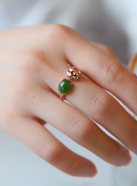 s925银镀玫瑰金镶嵌新疆和田玉碧玉蛋面生肖猪戒指个性气质猪指环