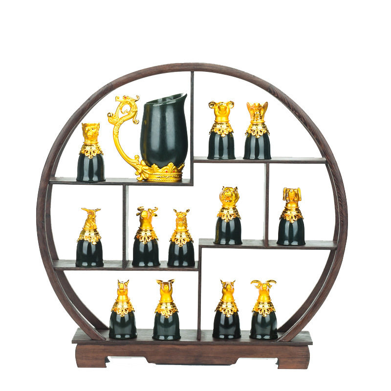 2022年新年礼品套装玉石摆件金镶玉工艺品和田青玉十二生肖酒杯