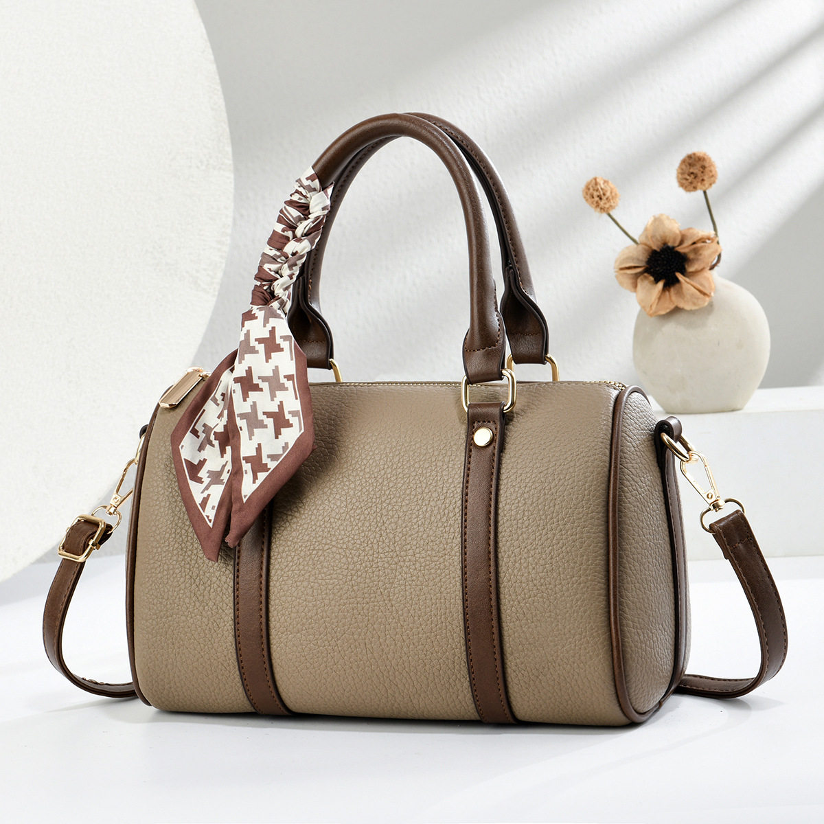 丝巾装饰手提包休闲百搭纯色枕头包通勤单肩包斜挎包女Handbag,箱包皮具/热销女包/男包,单肩包,淘宝优惠券,粉丝福利购,淘宝优惠卷