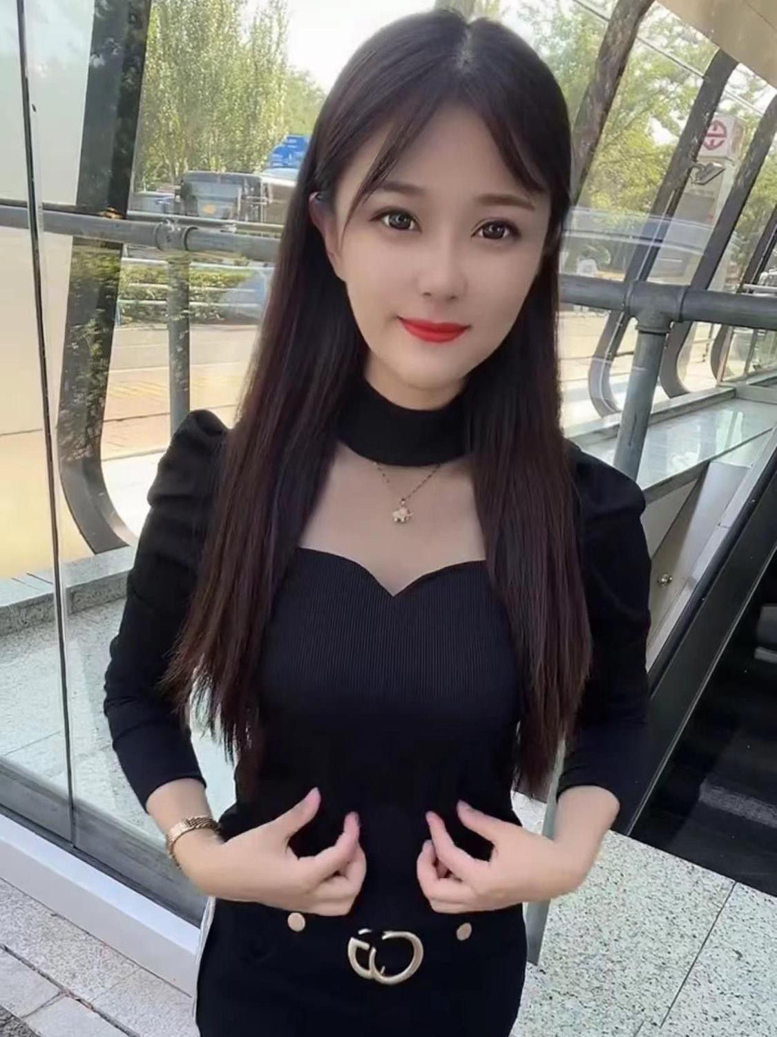 豹纹洋气新款内搭上衣女镂空拼接性感遮肉打底衫长袖时尚DDT恤