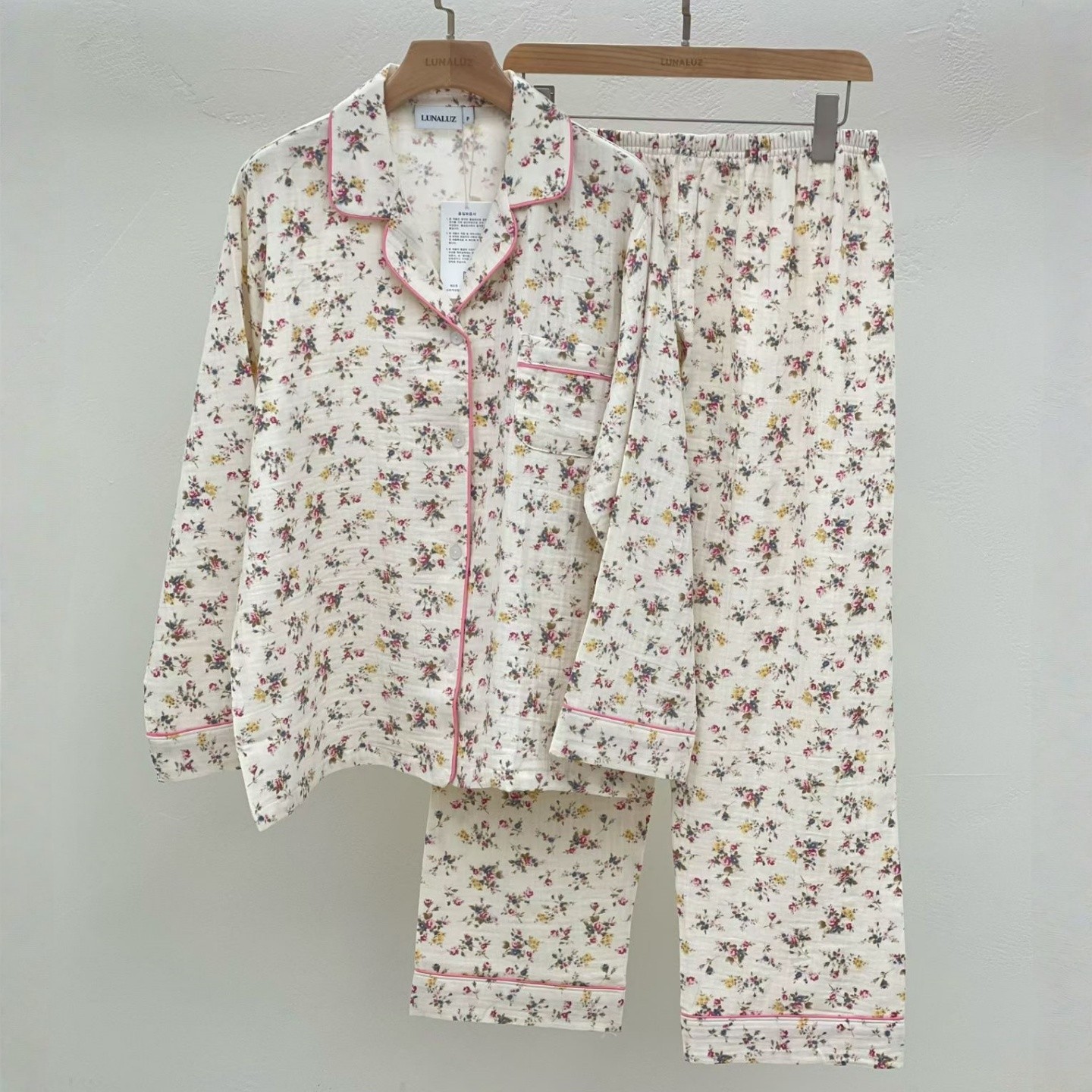 LUNALUZ韩国情侣睡衣女2026春季纯棉碎花简约前扣长袖家居服套装,女士内衣/男士内衣/家居服,睡衣/家居服套装,淘宝优惠券,粉丝福利购,淘宝优惠卷