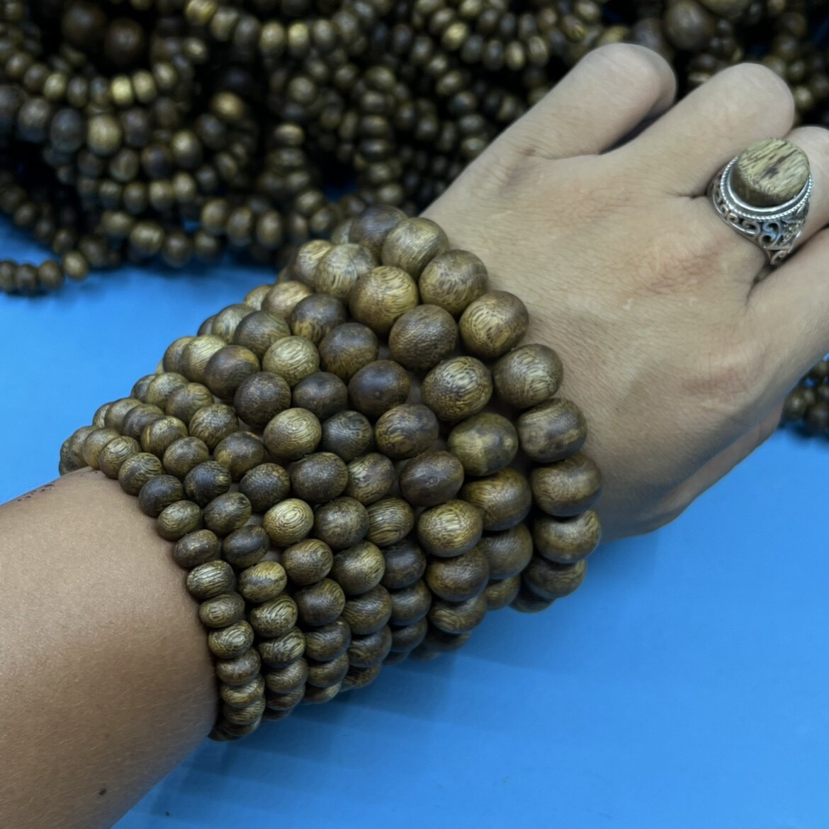 9점 침향 구슬 장안 향수 예술 컬렉션 고재료 하이난 침향 녹색 난 팔찌 충실도 천연 남성과 여성