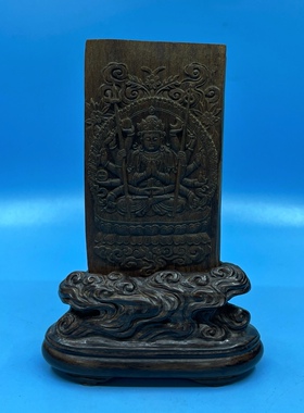 沉水藏品越南红土【千手观音菩萨】高94mm宽56mm厚10mm45.2克