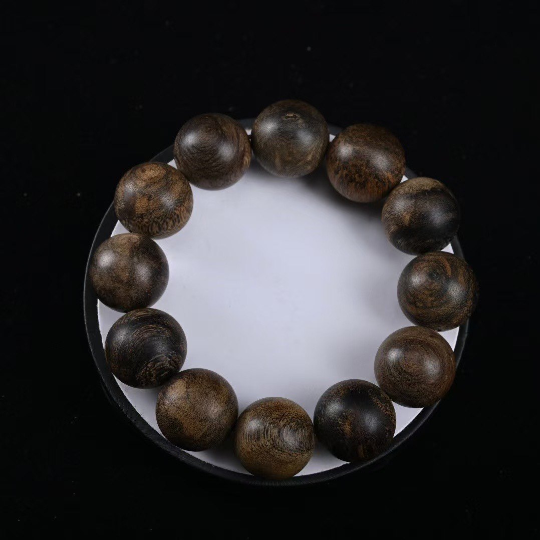 20MM12颗99沉文莱软丝沉香佛珠孤品45.5克经典收藏手链清凉兰花香