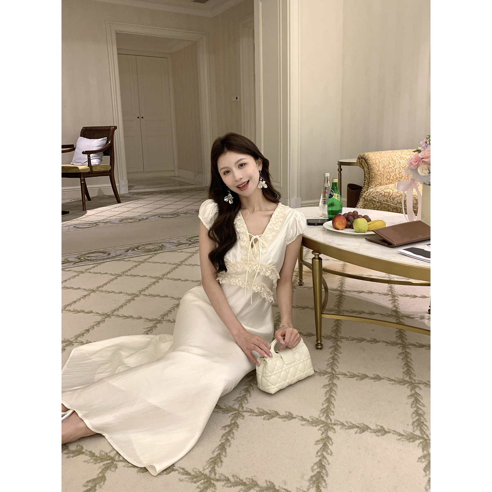 Rian trea雨婷 法式温柔连衣裙女夏季蕾丝边V领收腰显瘦气质长裙