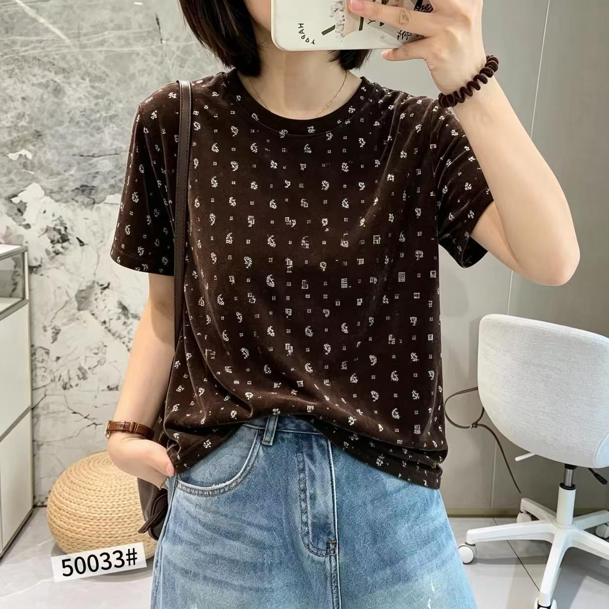 早秋复古丝绒腰果花短袖T恤女