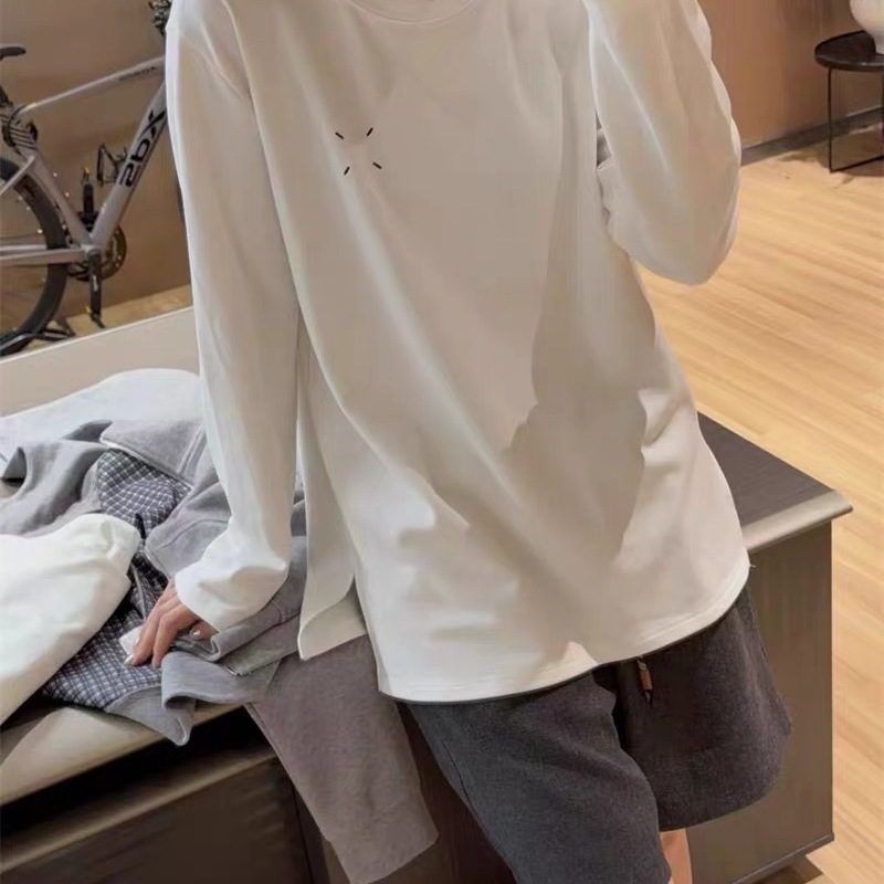 胸前刺绣长袖磨毛T恤女2025秋冬新款洋气宽松中长款打底衫上衣潮