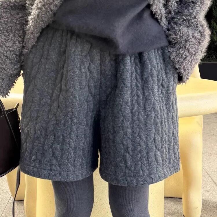 麻花五分加绒羊毛裤女2025秋冬新款加厚休闲阔腿靴裤打底裤短裤子