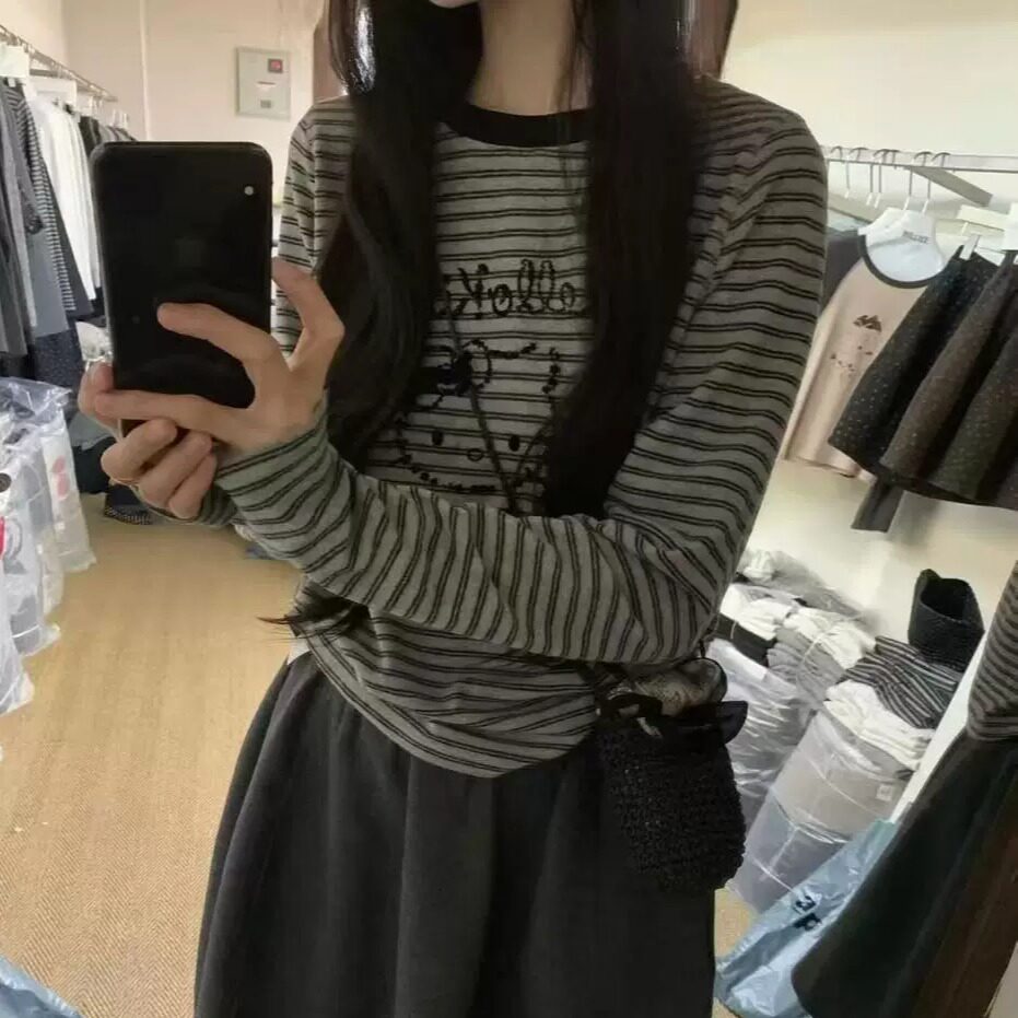 秋冬新款韩版卡通长袖T恤女