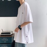 白色
