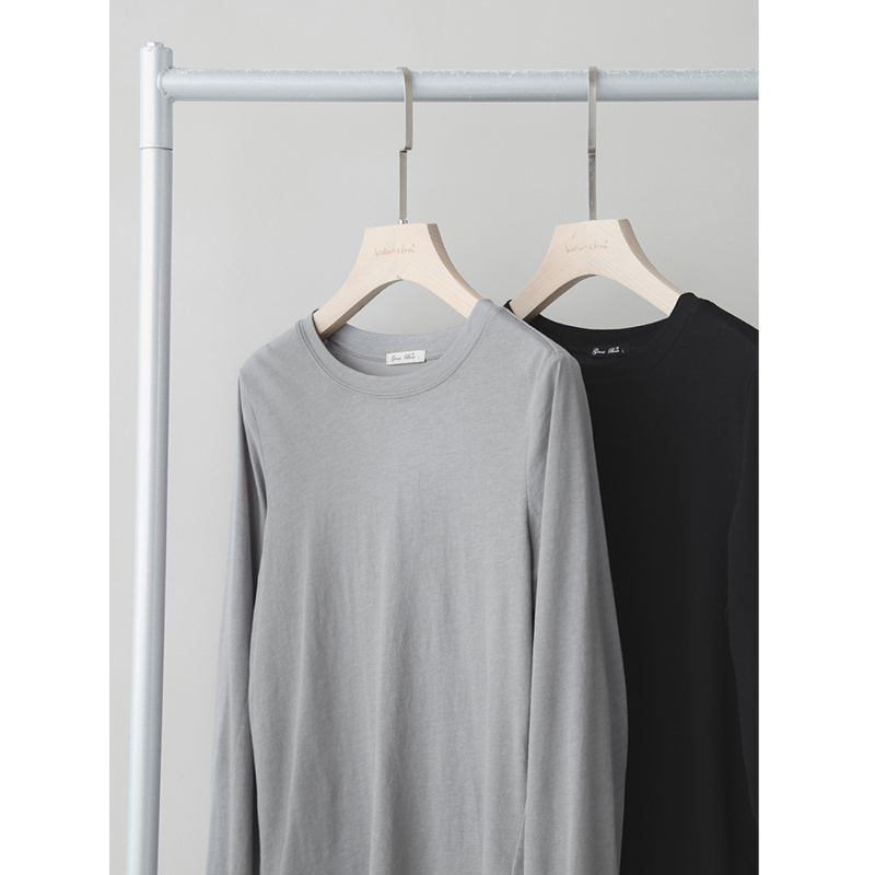 苹果的生活家轻薄修身长袖打底T