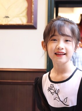 店铺转项经营全场甩卖女童夏装法式公主风玫瑰绣花连衣裙